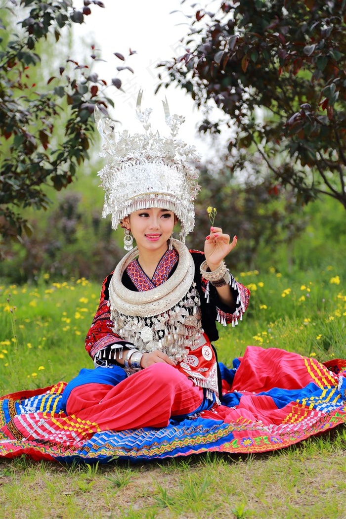 两个男孩子开车声音