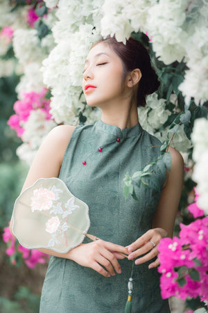 男生国外做酿酿酱酱的视频