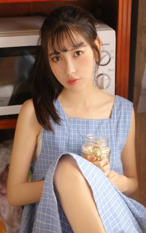 校花被拖到野外伦小说