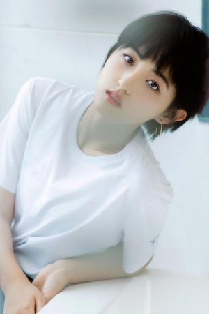 双男主憋尿捂着小腹揉肚子BY趣笔阁