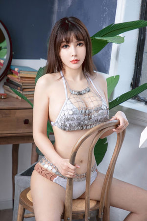 PR社萌白酱私密福利视频网站