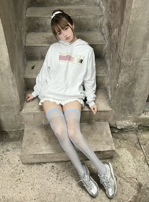 和搜子同屋的日子2在线电影